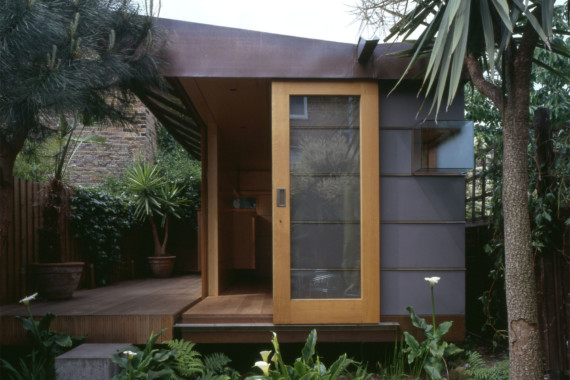 Sarah-Wigglesworth-Architects Garden Studio Feature 1800