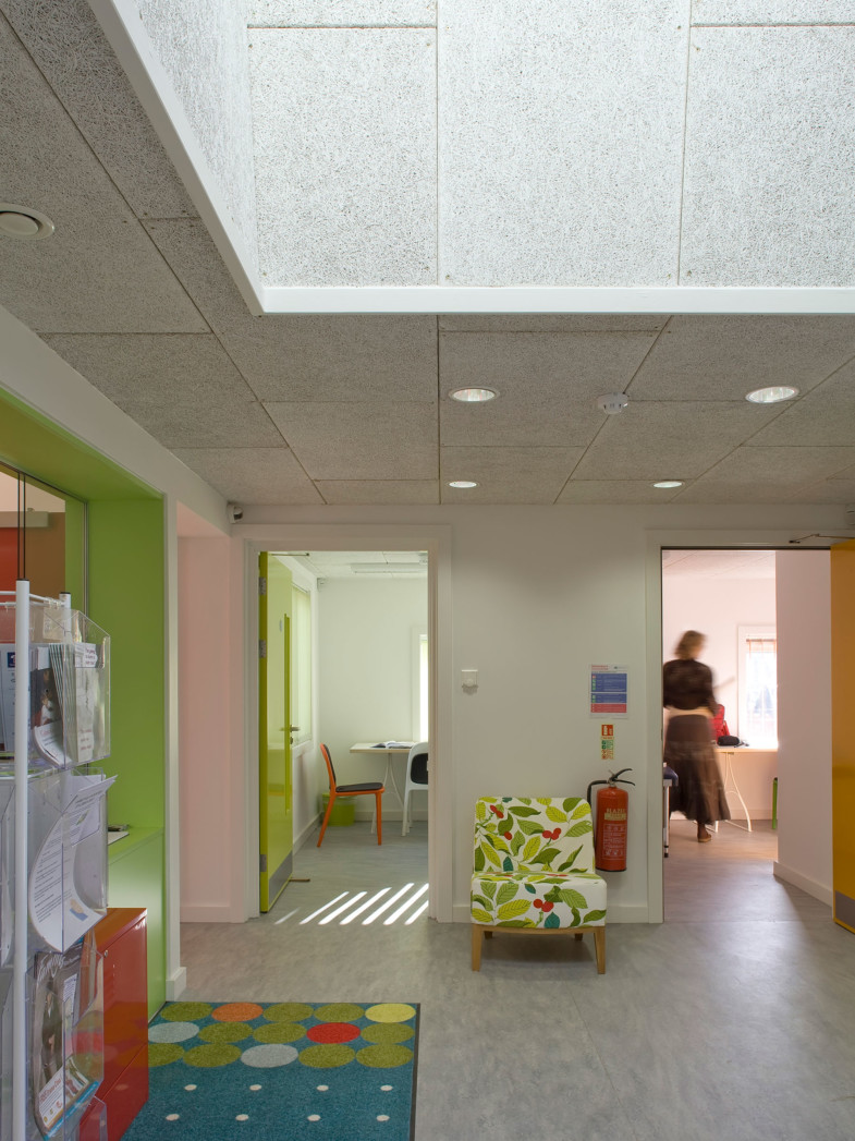 Sarah-Wigglesworth-Architects Heathfield Internal Skylight 1800
