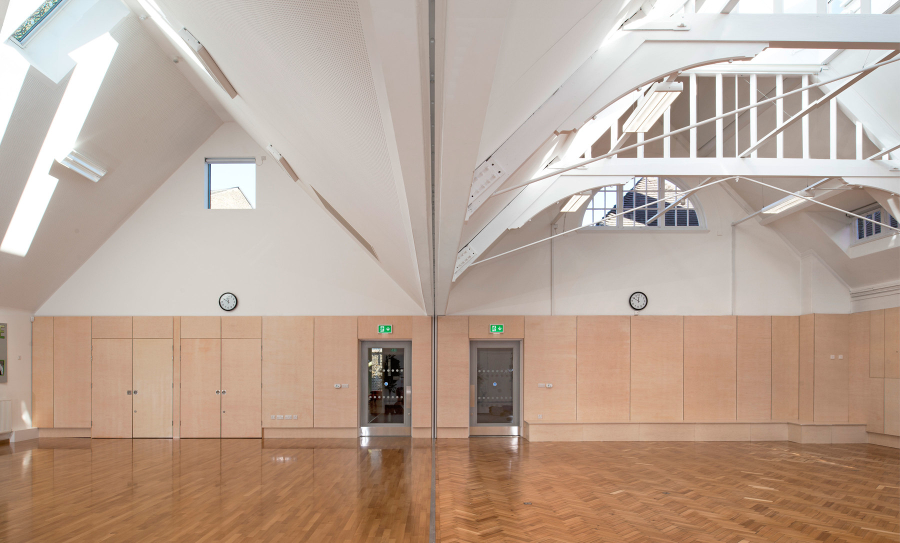 Sarah-Wigglesworth-Architects Kingsgate School Halls 3600